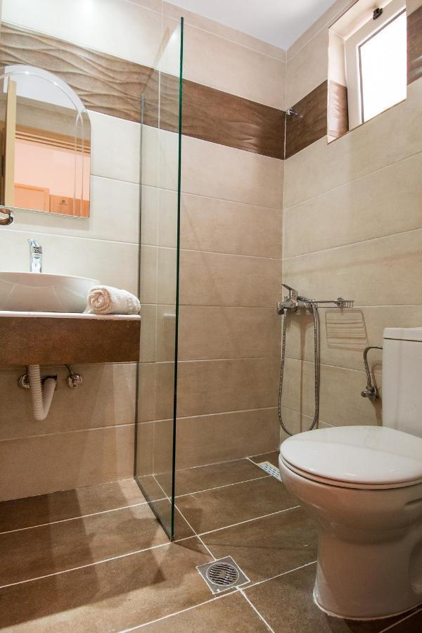 Pythari Apartments 라가나스 외부 사진