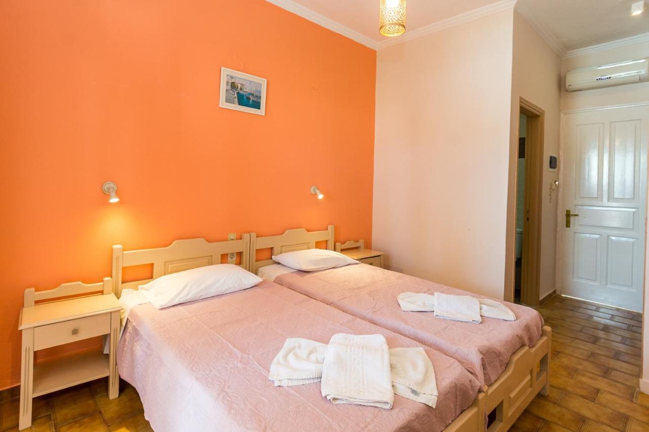 Pythari Apartments 라가나스 외부 사진
